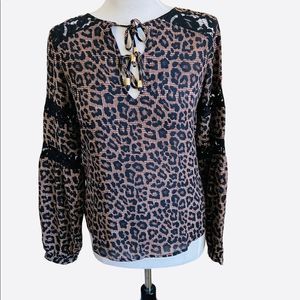 Michael Michael Kors  V‎ Neck Leopard Print Lace Top